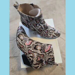 Shoe The Bear Cleo Leather Ankle EU40 Metallic Rainbow Snake Zip Boot LNIB 🔥🔥